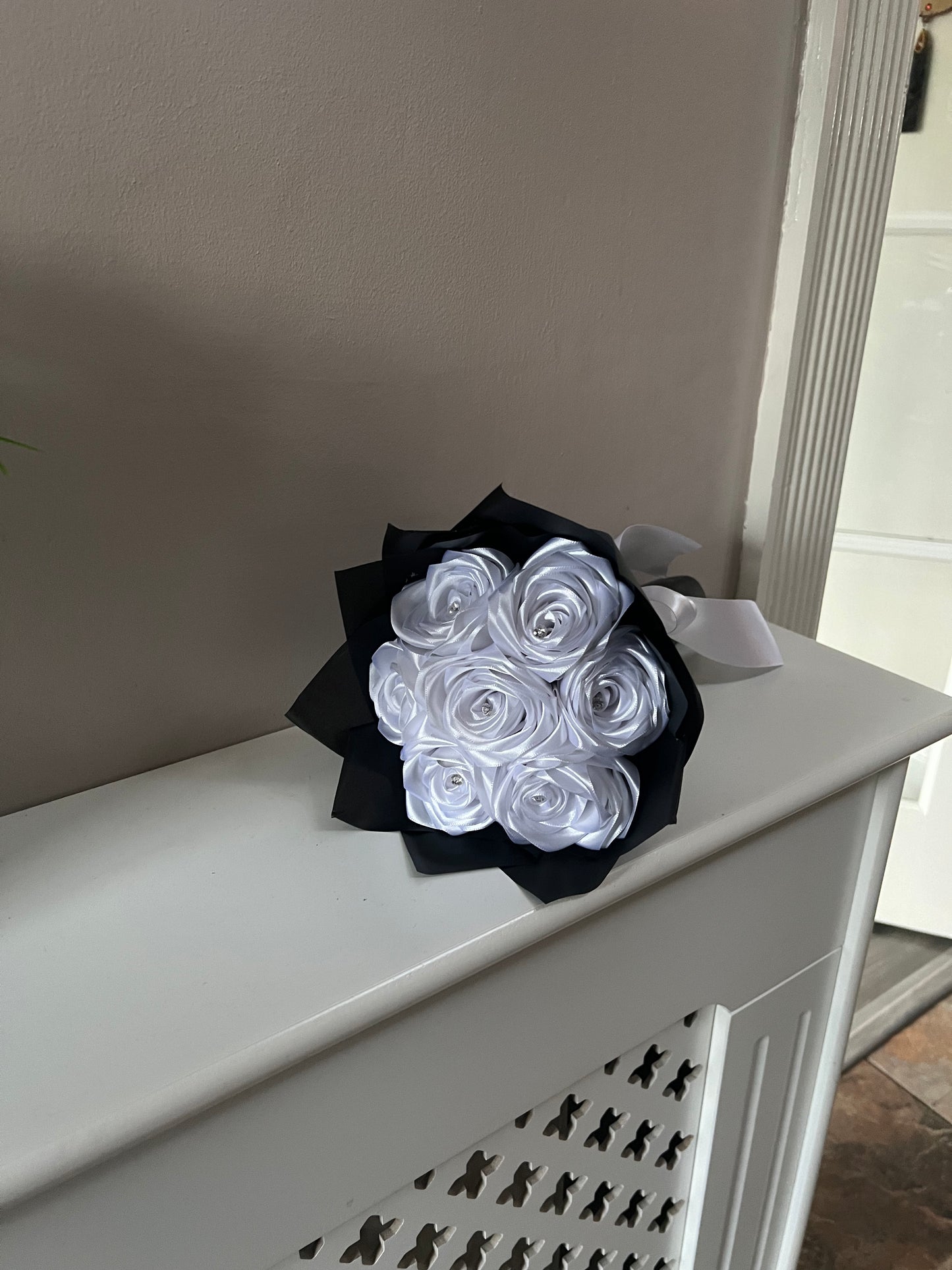 🤍Pure Elegance Eternal Rose Bouquet🤍